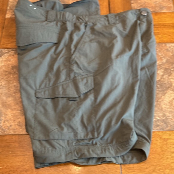 Columbia Convertible Omni-Shade 38x32 Pants NWOT’S - Picture 10 of 11